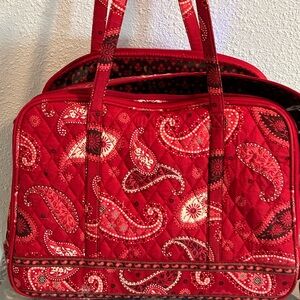Vera Bradley Mesa, red pattern, pet carrier